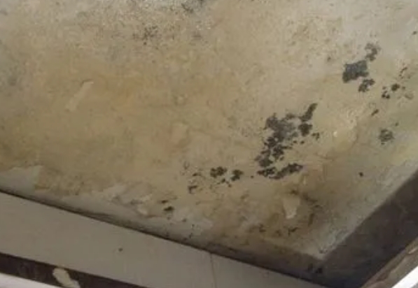 肥西阳台漏水维修公司分享下肥西卫生间渗水维修需要注意哪些问题。